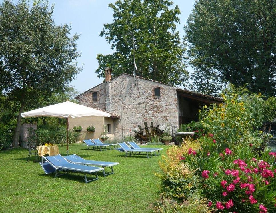 Agriturismo Villa Dei Mulini Волта Мантована Екстериор снимка
